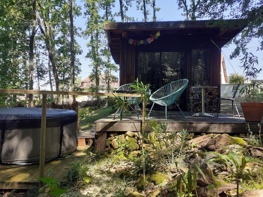Le Gite De La Cabane De L'Oiseau Couze-et-Saint-Front Экстерьер фото